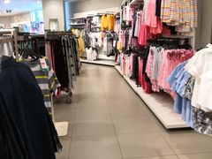 -H&M(来又来时尚购物广场店)