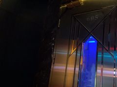 -温莎KTV(珠江路店)