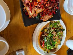 -隔壁老王·家常云南菜(花巷店)