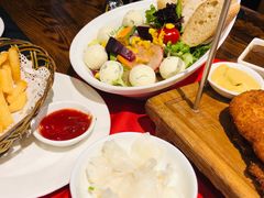 -申德勒加油站餐厅(三里屯北小街店)