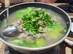 -川堂风·跷脚牛肉·乐山爆炒(宝山日月光店)