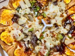 -必胜客(龙吴宅急送店)