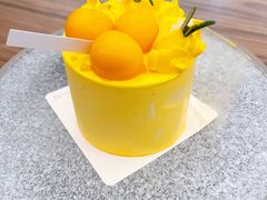芒果鲜奶蛋糕-玲婧胡同·生日蛋糕·餐厅(嘉里城店)