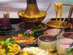 -觅山云南菜(泊富ICITY店)