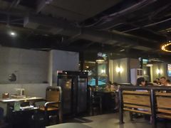 -麦凯伦烧烤·精酿超级工厂店(金桥总店)
