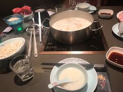 -捞王锅物料理(上海世茂广场店)