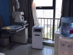 -提一眼镜·蔡司·依视路(小寨店)