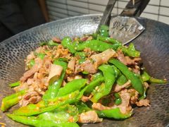 -费大厨辣椒炒肉(万家丽一店)