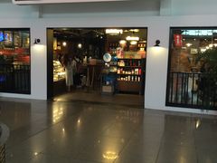 门面-星巴克(天津站区第二店)