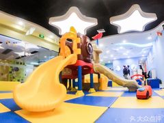 -蓝旗亲子游泳(范湖万达广场店)