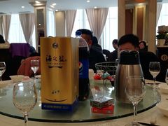 -鑫皇朝酒店(建设一路店)