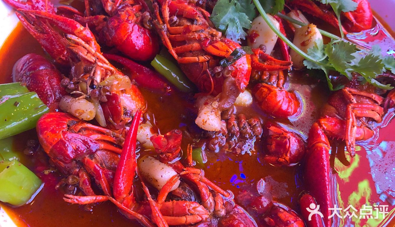 唐镇“虾领航”龙虾餐厅初体验