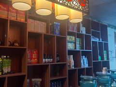 -果松木炭酸菜铜火锅·外婆参鸡汤