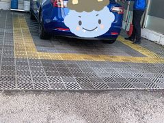 -华胜奔驰宝马奥迪专修连锁(虹梅南路店)