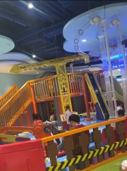 -MELAND CLUB亲子乐园•派对(虹桥万象城店)