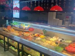 -成都你六姐·牛肉冒菜(上海环宇荟店)