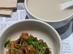 炸酱面-小大董·烤鸭(观景餐厅·南京西路店)