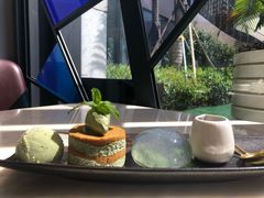 -港丽餐厅(高德置地店)