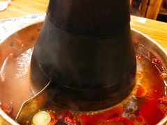 鸳鸯碳锅-东镇老火锅(长春路首店)