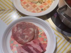 -钱小奴创意自助餐厅·原切谷饲安格斯畅吃(绍兴新昌万达店)
