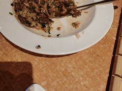 -喝丢一只鞋海鲜烧烤·海肠捞饭(东关街店)