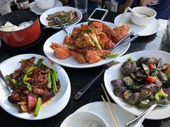 -TRIPLE 8 China Bar & Grill