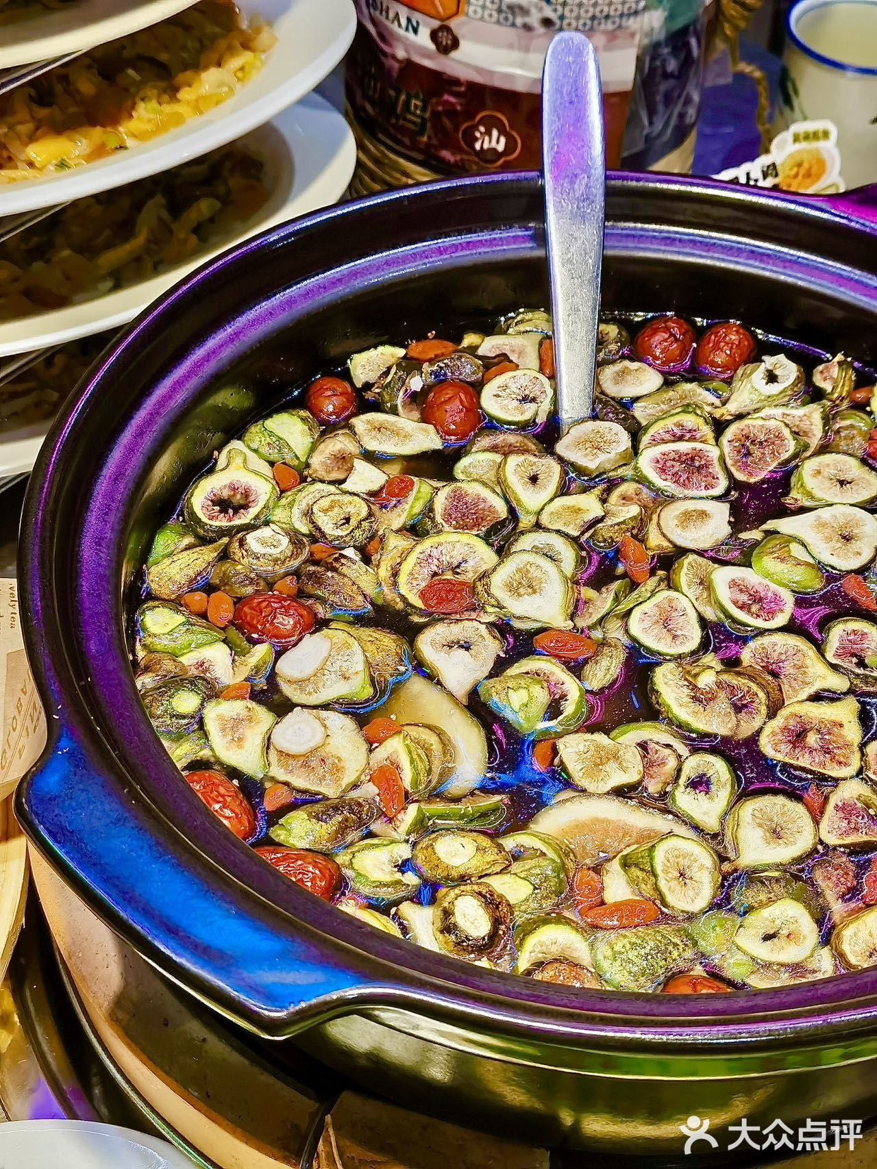 一口沦陷的无花果鸡煲，错过真的会后悔！