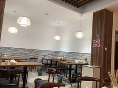 -黄阿姨锅贴大王(万航渡路店)