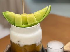 -Mark&Mars Restaurant