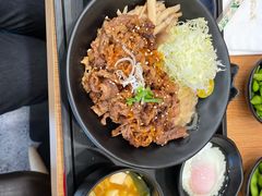 招牌炙烧肥牛丼-町门烤肉拌饭专门店(哈西万达店)