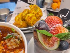 -W COLLECTIVE  DESSERT SHOP