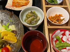 -山川小町·极番烧肉(新地假日广场店)