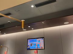 -海底捞火锅(金山百联店)