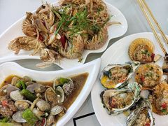 -覃记海鲜美食餐厅