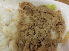 -南城香·饭香串香馄饨香(青年路店)