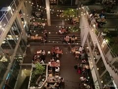 -ROAST coffee & eatery