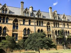 -牛津大学