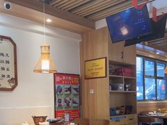 -聚鑫朋酸菜肥肠(九龙仓店)