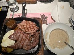 -半秋山西餐厅(襄阳万达店)