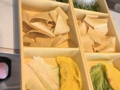 -呷哺呷哺 黄金牧场 (中发百旺店)