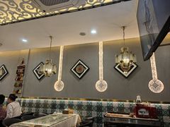 -欧提汗·新疆餐厅·清真(银都路店)