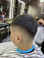 -Barber潮先生男士理发店