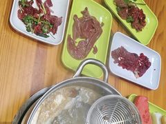-养牛邓·潮汕牛肉海鲜自助火锅(广州店)