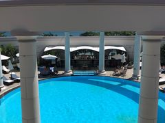 游泳池-芽庄日出海滩水疗酒店