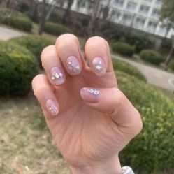 -悦指间美甲美睫