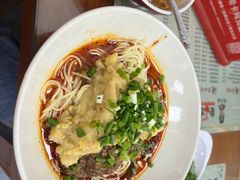 -杨大叔爱面子·四川小吃(岗头店)