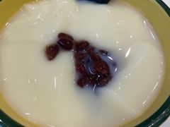 -晓彭肥肠鸡·泡椒鸡火锅(水木天地店)