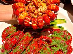 -龙巢盱眙龙虾·牛蛙·烧烤宵夜(八卦岭店)