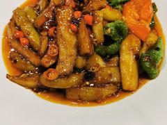 -乡村馕坑肉·烧烤·新疆菜·本地人更爱吃(阿勒泰首店)