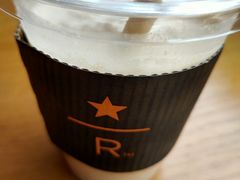 -星巴克臻选(青岛麦凯乐分店)